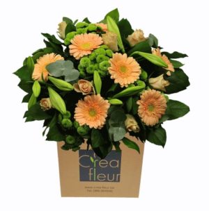 boeket zalm groen met seizoensbloemen